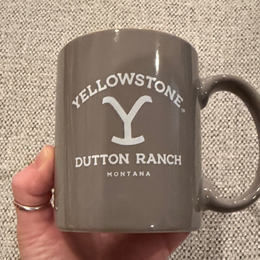 Yellowstone Dutton Ranch Mug - Picture 4 of 4